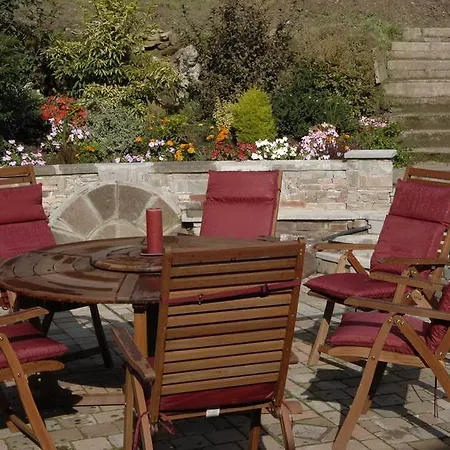 Bed & Breakfast Oaklands