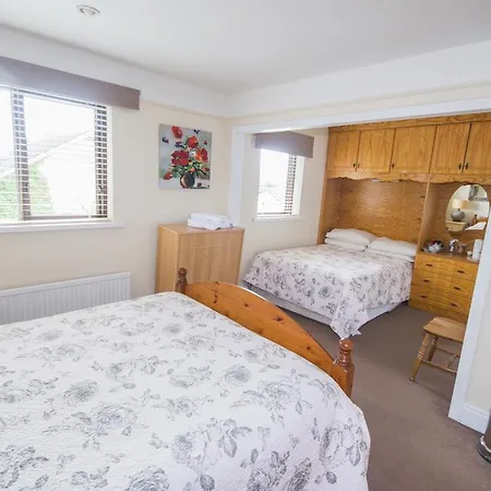 Bed & Breakfast Oaklands